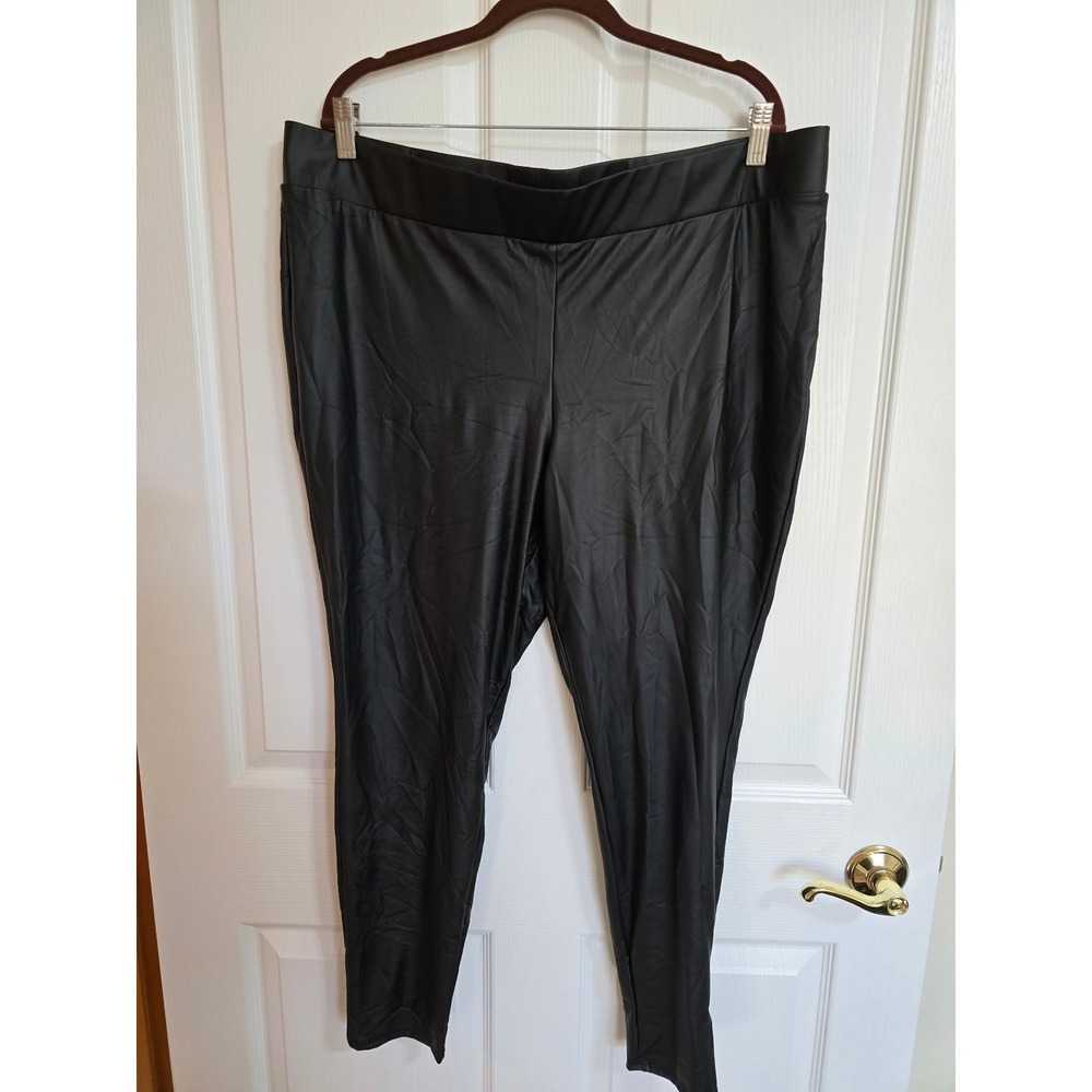 Torrid Faux Leather Leggings Black Plus Size 3‎ /0489